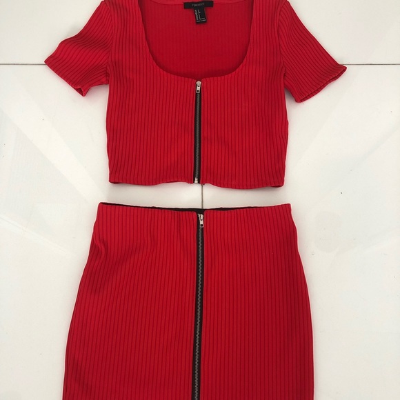 Forever 21 Dresses & Skirts - NWOT. Forever 21 crop top and skirt set size sm.